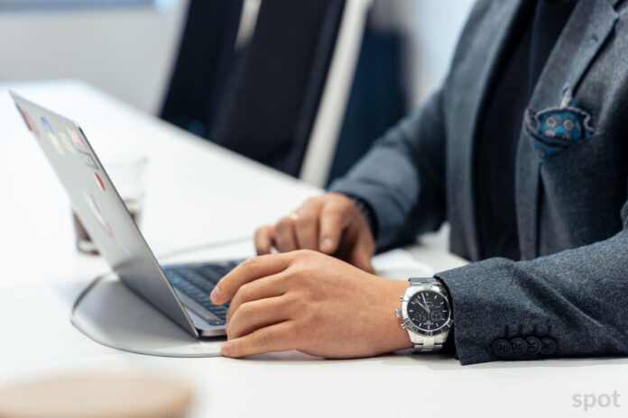 JYUhK217108339816891_l