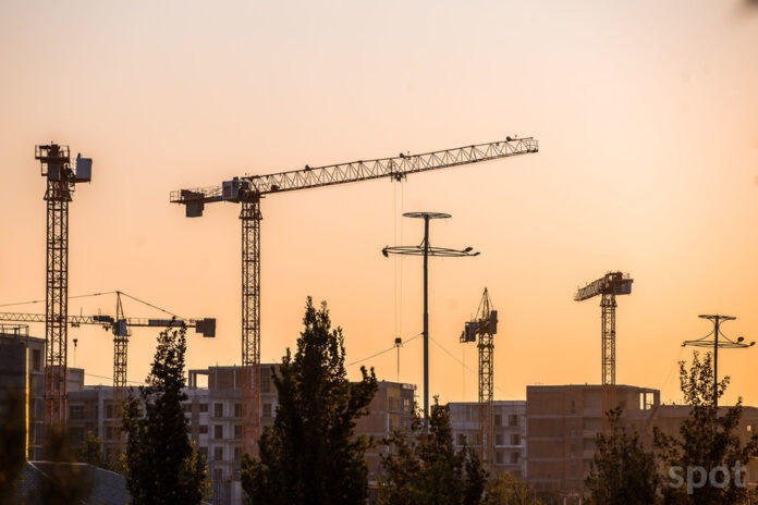 3mACiU15760583548754_l